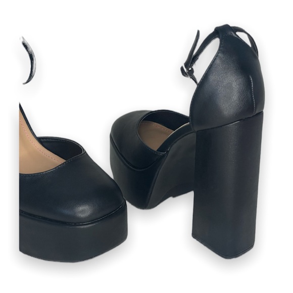 Black Platform Block High Heels - Picture 4 of 14